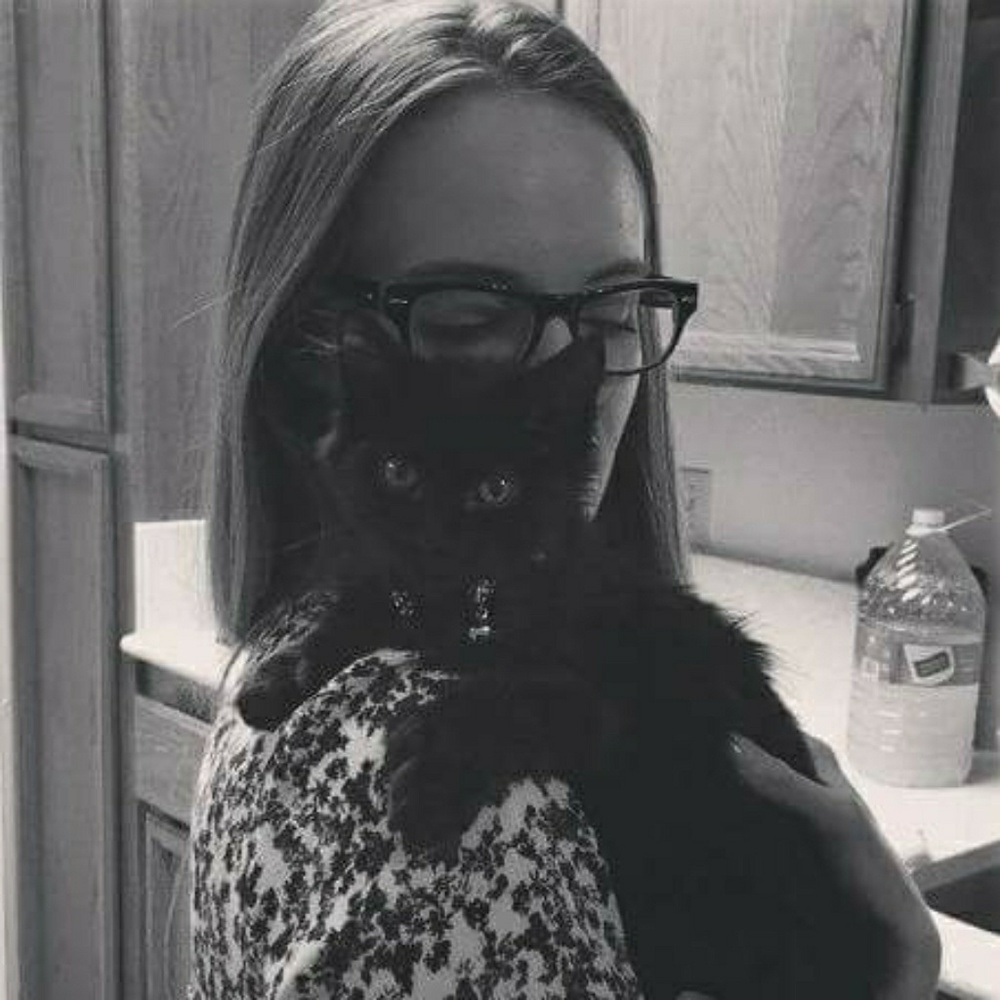 Meet your Posher, Erica